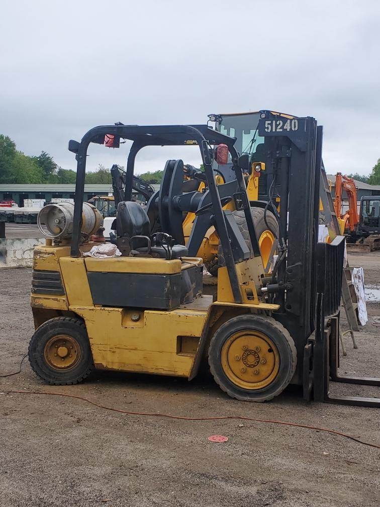 Bobcat before paint remediation