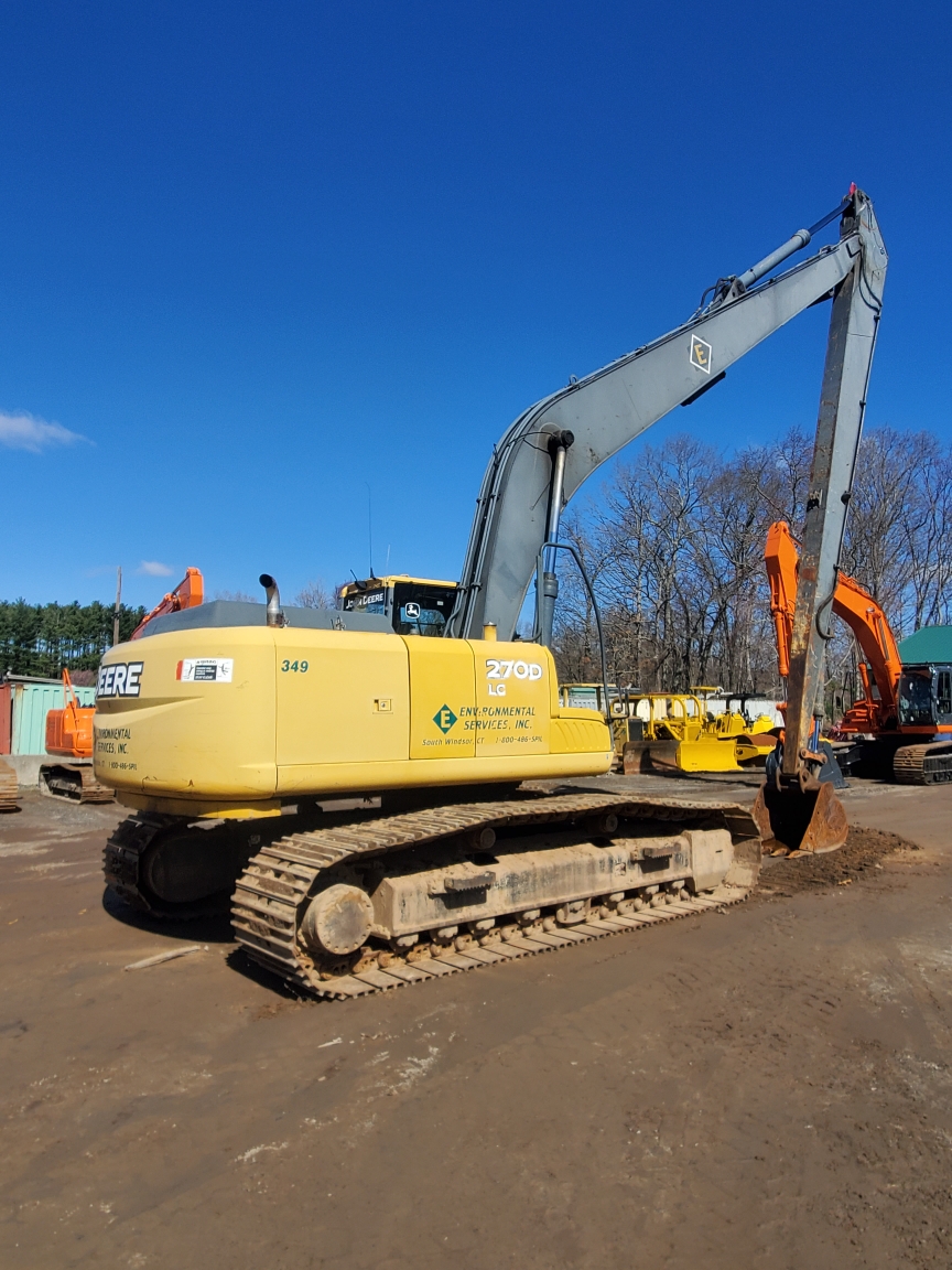 Crane before paint remediation